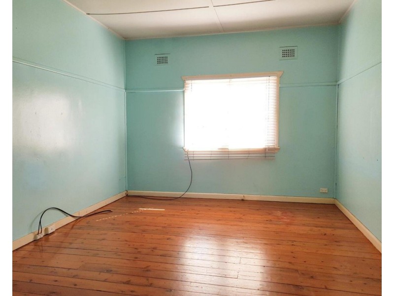 2 Stuart Street, Padstow NSW 2211