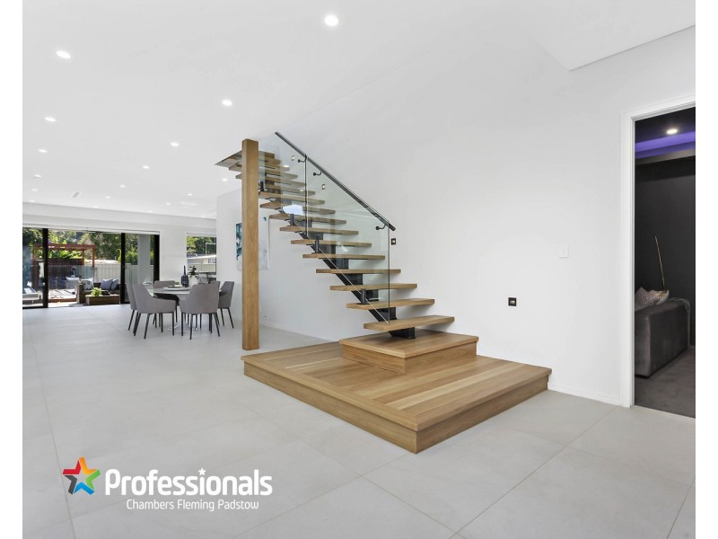 18 Cairo Avenue, Padstow NSW 2211