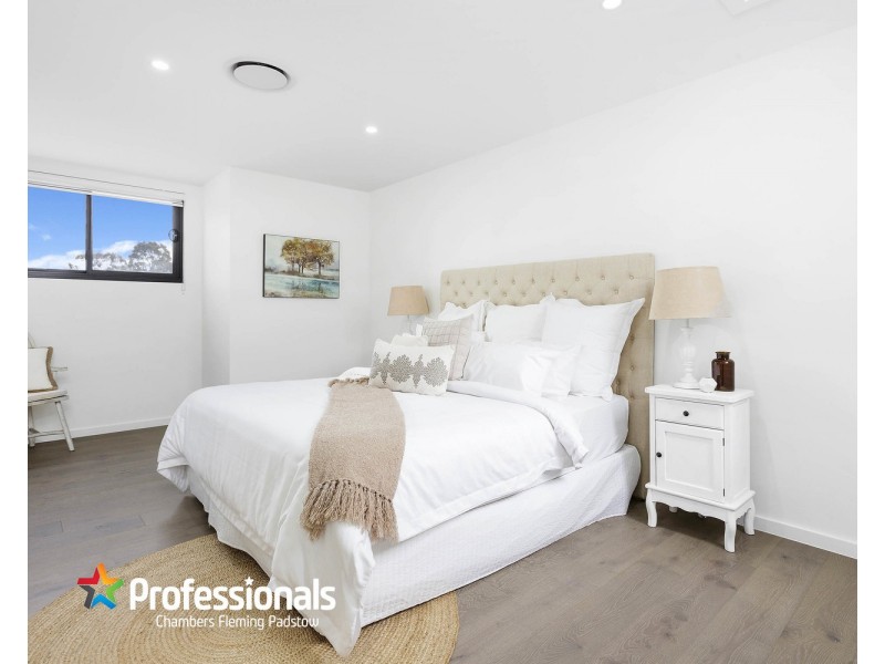 18A Wyatt Avenue, Padstow NSW 2211