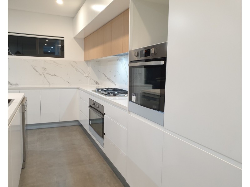 123 Howard Road, Padstow NSW 2211