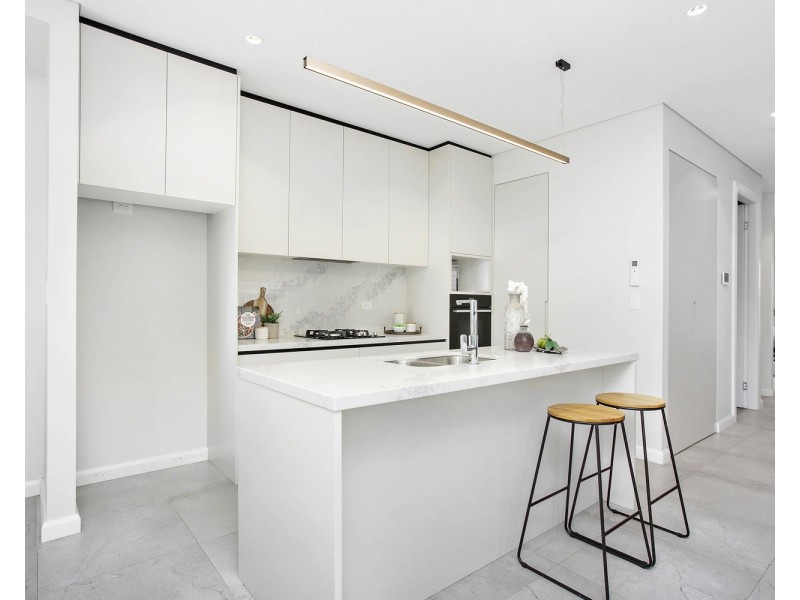 11 Ellesmere Street, Panania NSW 2213