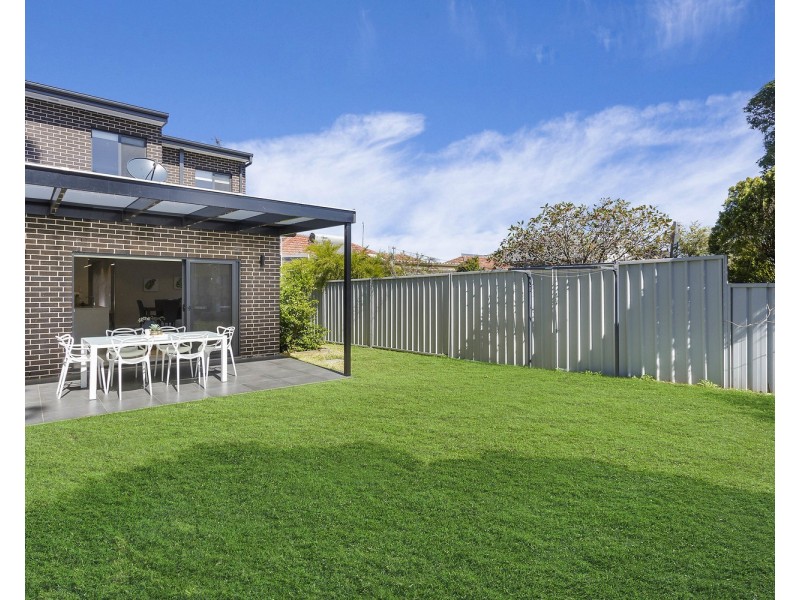 11 Ellesmere Street, Panania NSW 2213