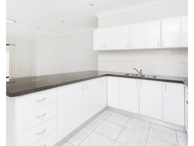 2/23 Selems Parade, Revesby NSW 2212