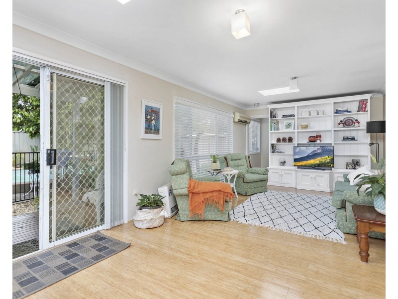 40 Newland Avenue, Milperra NSW 2214
