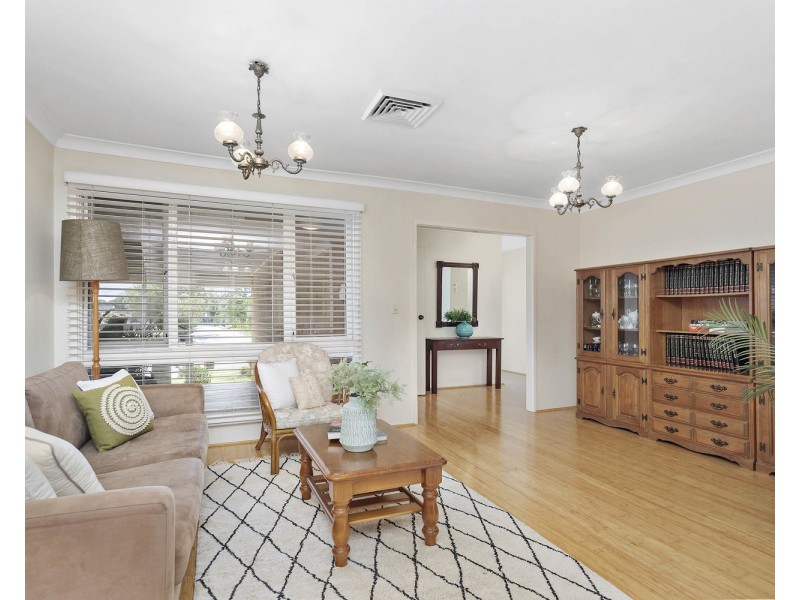 40 Newland Avenue, Milperra NSW 2214