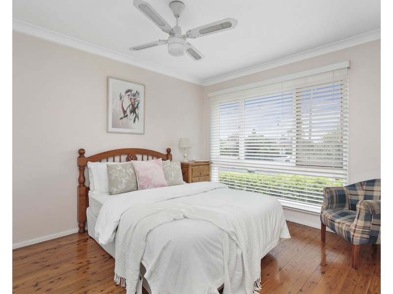 40 Newland Avenue, Milperra NSW 2214