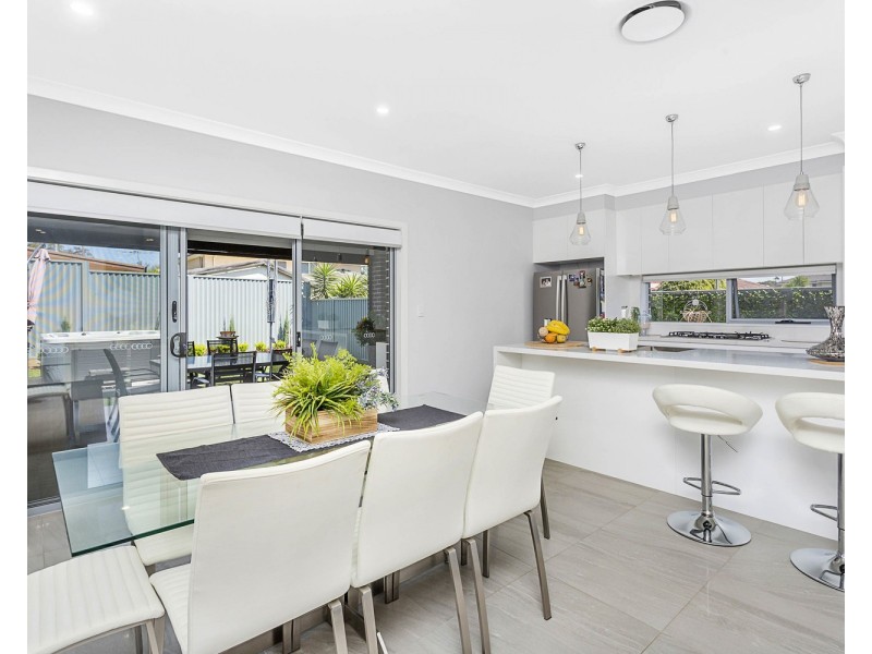 6  Grieve Crescent, Milperra NSW 2214