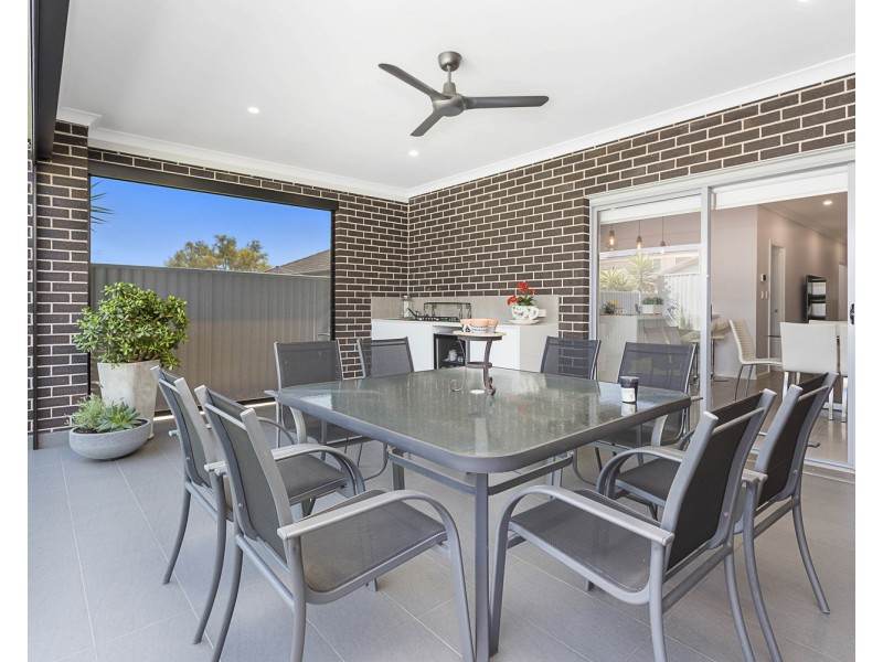 6  Grieve Crescent, Milperra NSW 2214