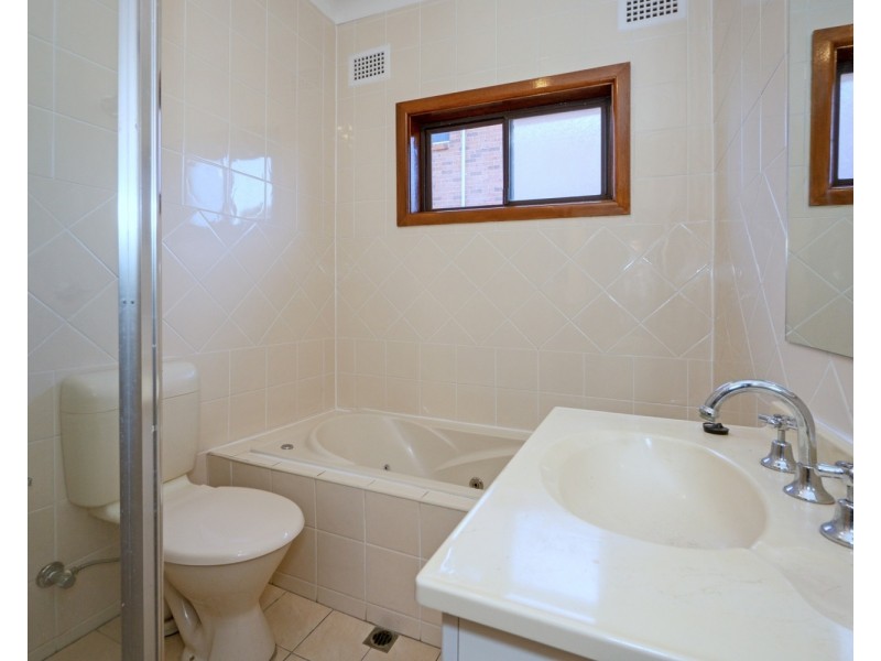 77 Queen Street, Revesby NSW 2212