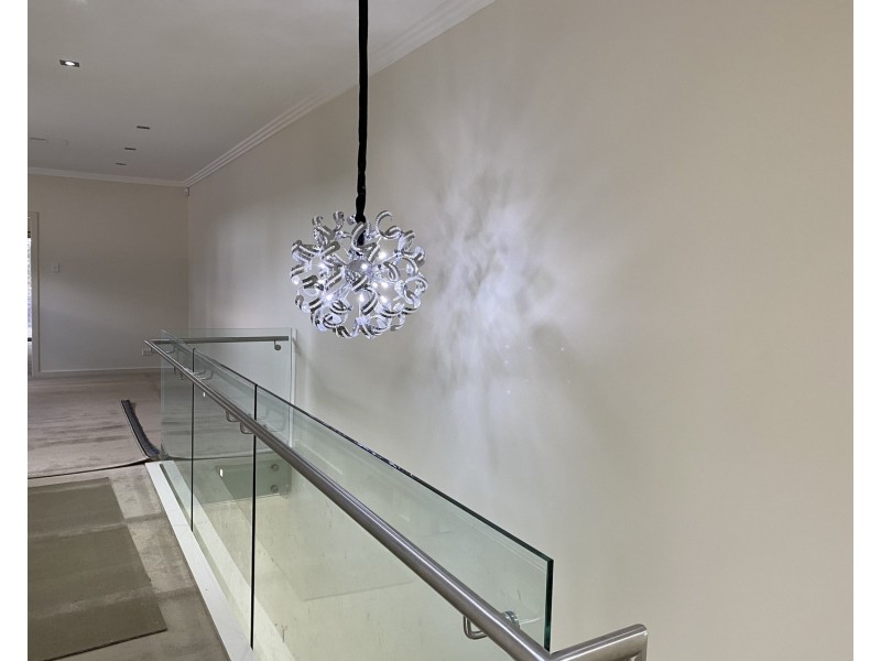 1 Henry Lawson Drive, Peakhurst NSW 2210