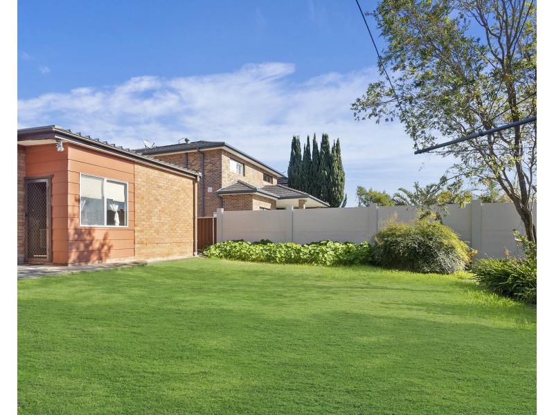 2 Paul Street, Panania NSW 2213