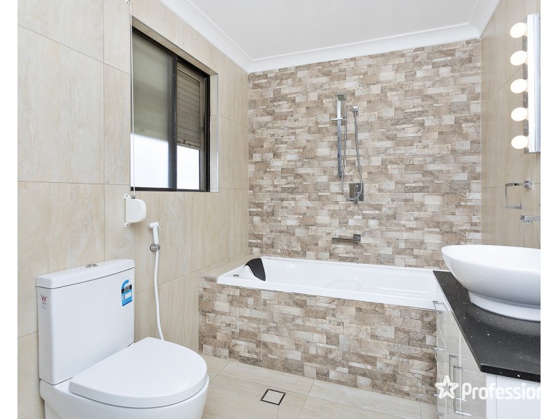 36 Brockman Avenue, Revesby Heights NSW 2212