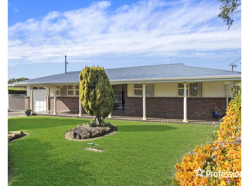 37 Lugarno Parade, Lugarno NSW 2210