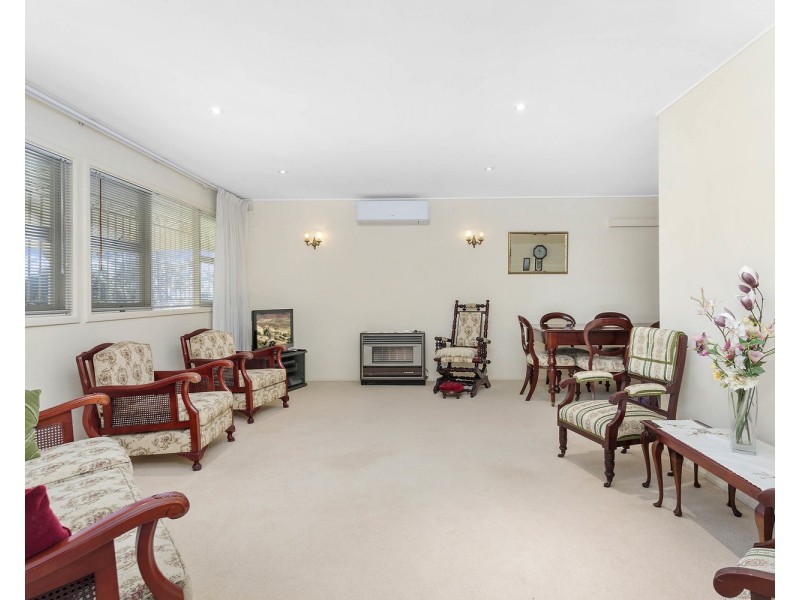 37 Lugarno Parade, Lugarno NSW 2210