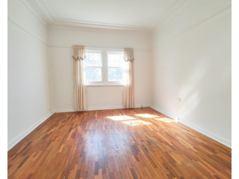 90 Davies Road, Padstow NSW 2211