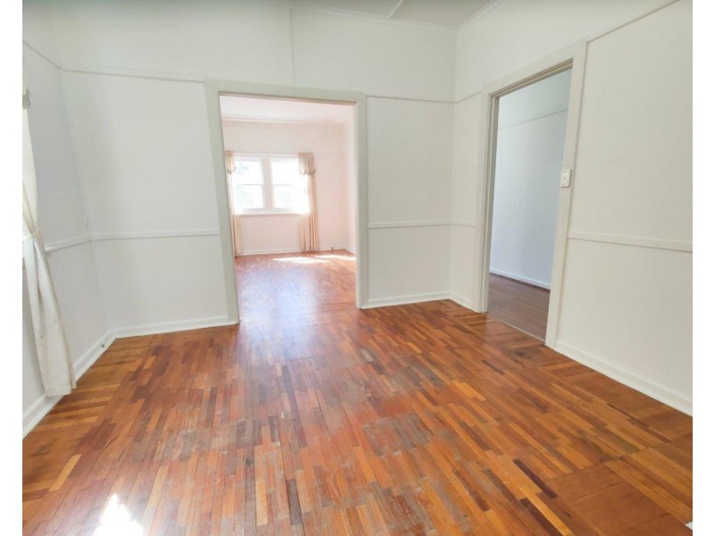 90 Davies Road, Padstow NSW 2211