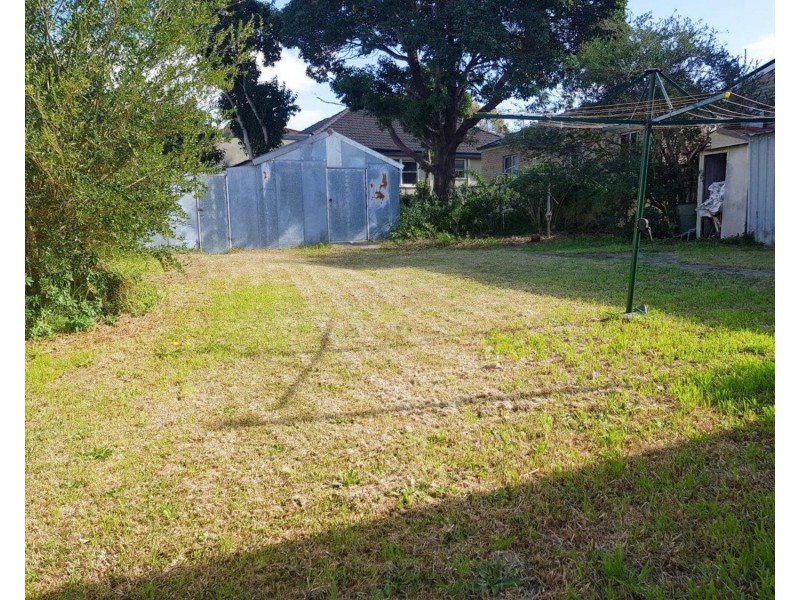 90 Davies Road, Padstow NSW 2211