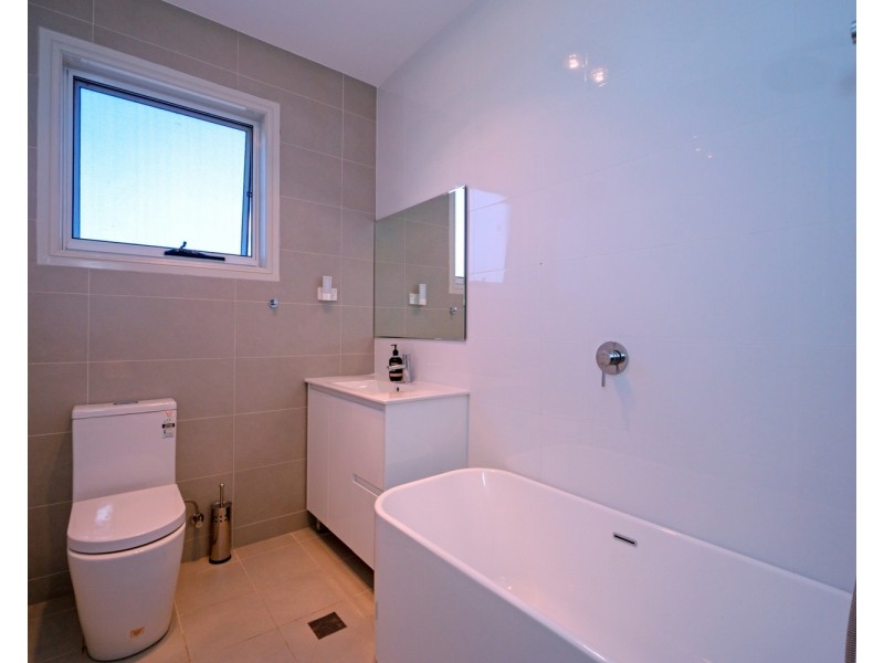 18 Greenway Parade, Revesby NSW 2212