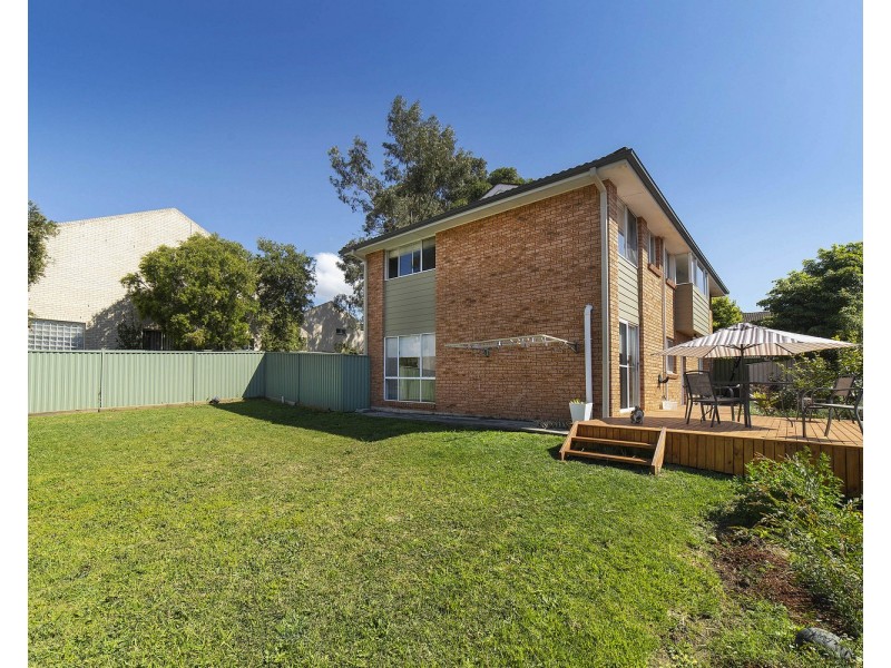 829A Henry Lawson Drive, Picnic Point NSW 2213