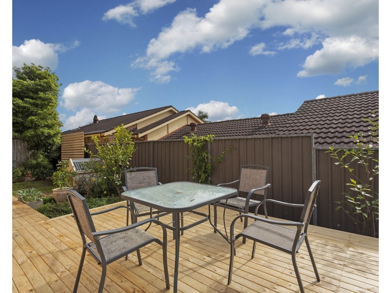 829A Henry Lawson Drive, Picnic Point NSW 2213