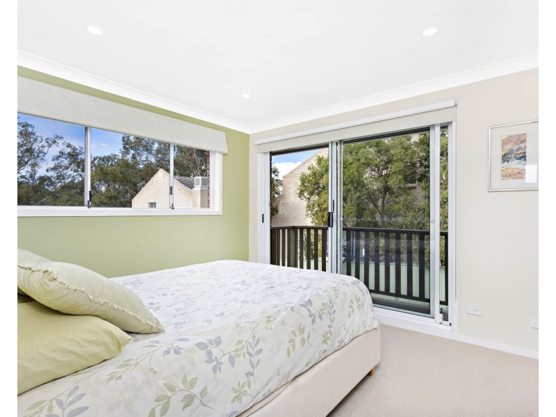 829A Henry Lawson Drive, Picnic Point NSW 2213