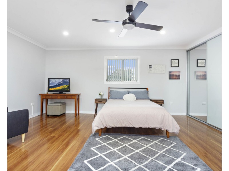 1 Harford Avenue, East Hills NSW 2213