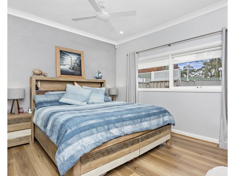 2 Carinya Road, Picnic Point NSW 2213
