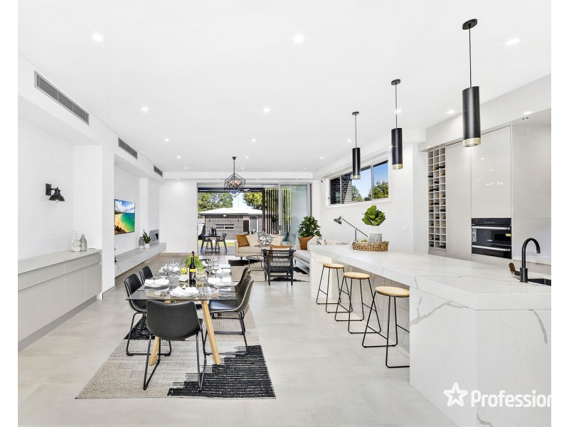 17 Gwandalan Road, Padstow NSW 2211