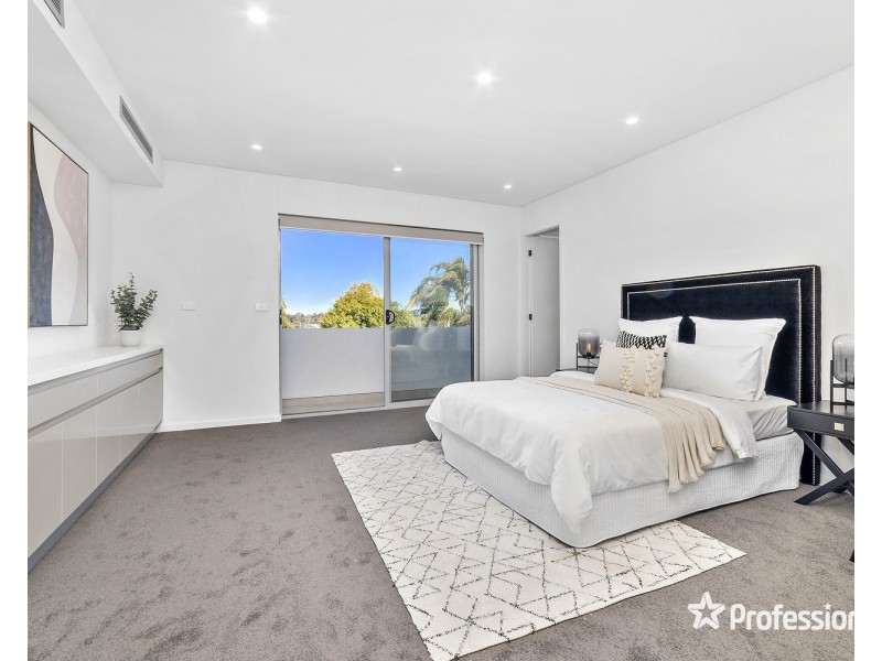 17 Gwandalan Road, Padstow NSW 2211
