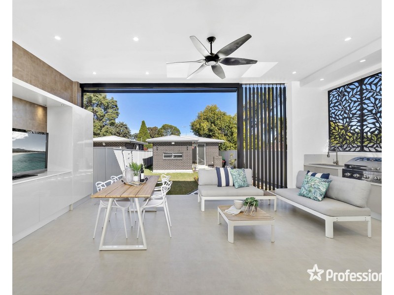17 Gwandalan Road, Padstow NSW 2211