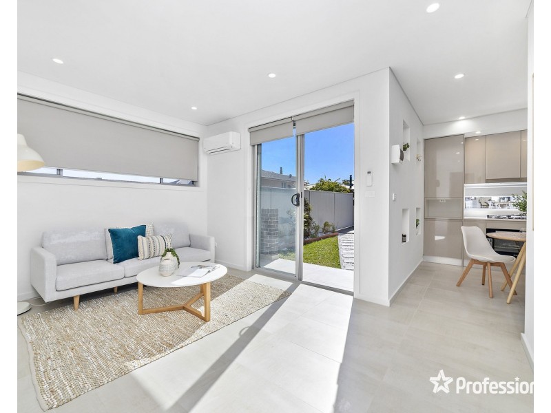 17 Gwandalan Road, Padstow NSW 2211