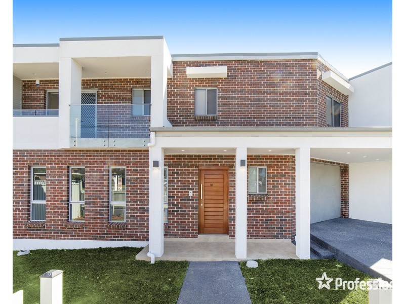 102 Howard Road, Padstow NSW 2211