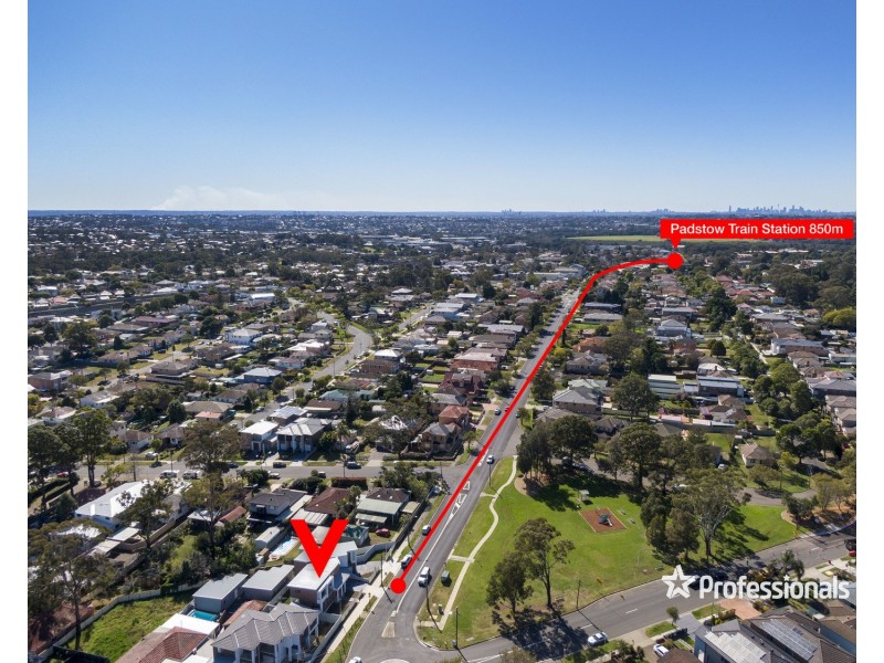 102 Howard Road, Padstow NSW 2211