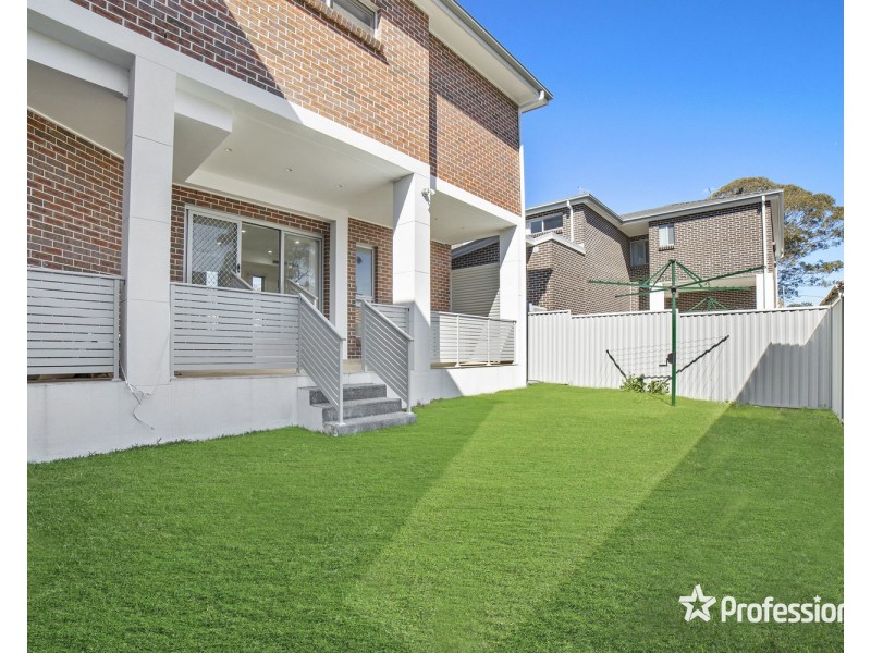 102 Howard Road, Padstow NSW 2211