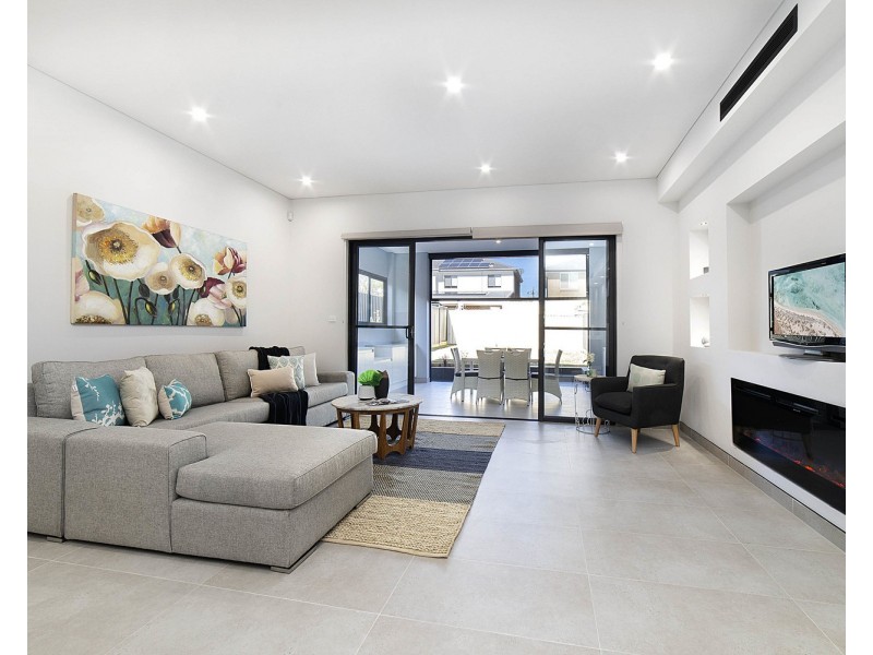 21A Duke Street, East Hills NSW 2213