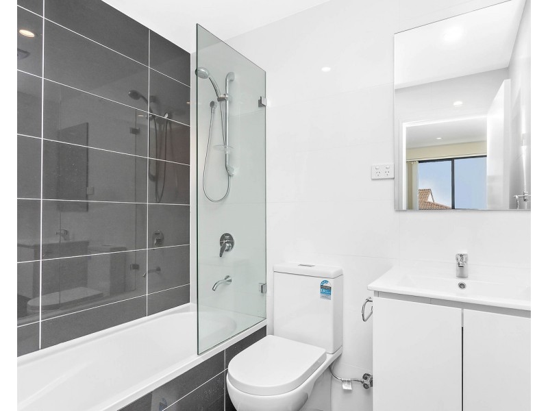 4/417 Hume Highway, Yagoona NSW 2199