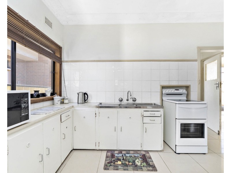 6 Nella Street, Padstow NSW 2211