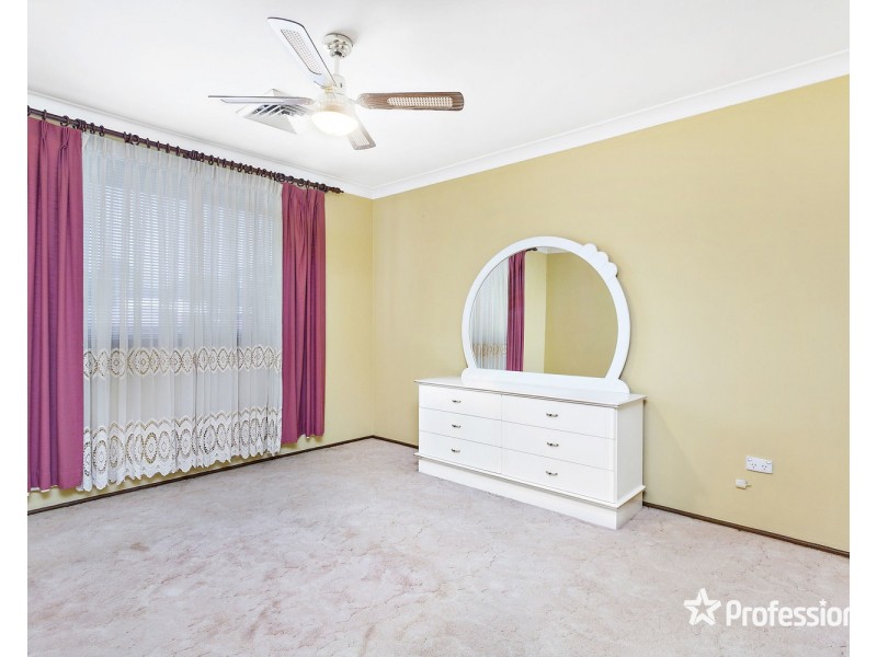 16 Eynham Road, Milperra NSW 2214