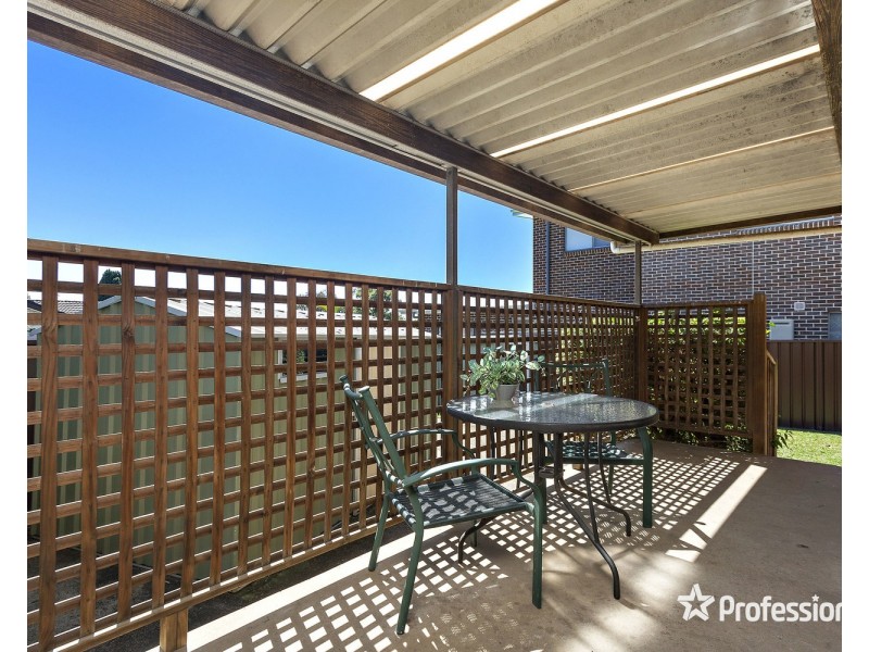 16 Eynham Road, Milperra NSW 2214