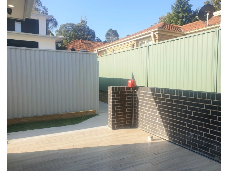 Flat/17a Gwandalan Road, Padstow NSW 2211