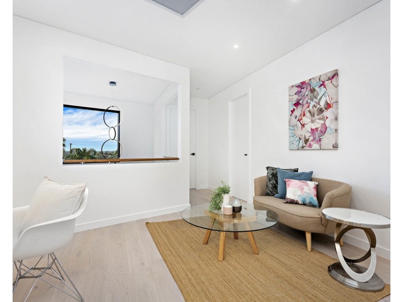 5A Barry Crescent, Padstow Heights NSW 2211