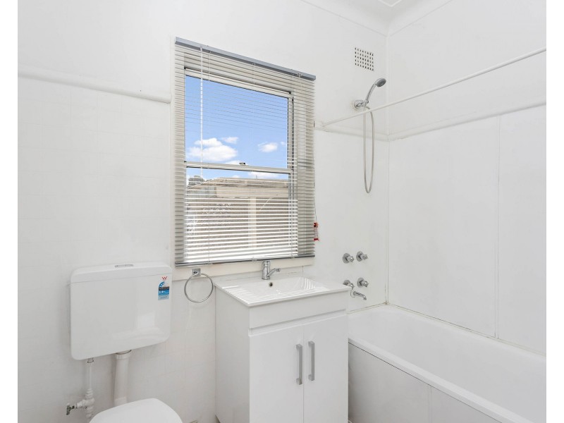 8 Prosper Street, Condell Park NSW 2200