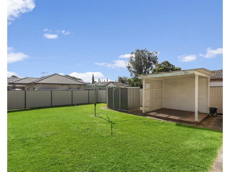 8 Prosper Street, Condell Park NSW 2200