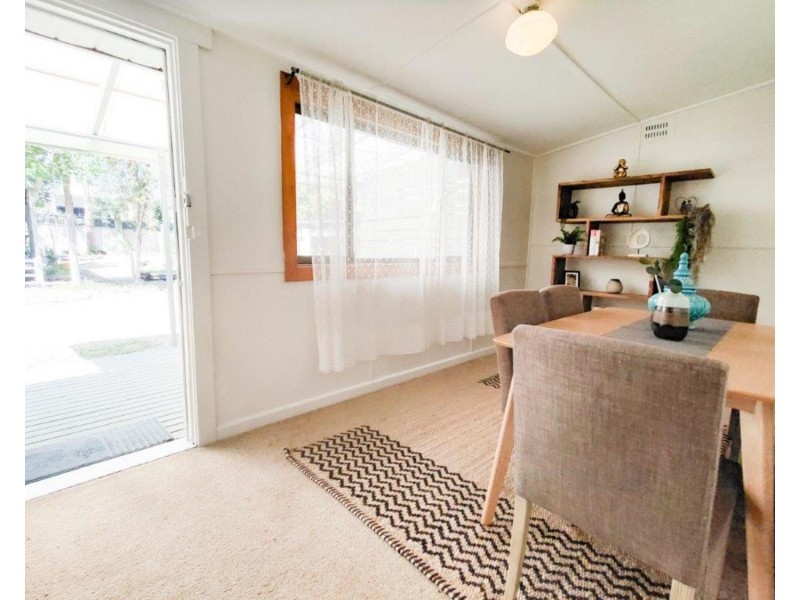 23 Barry Avenue, Mortdale NSW 2223