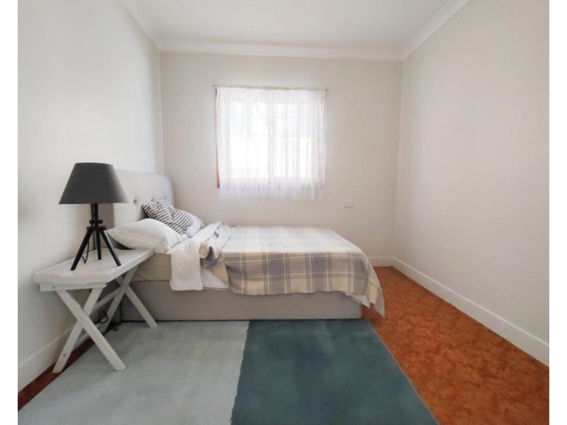 23 Barry Avenue, Mortdale NSW 2223