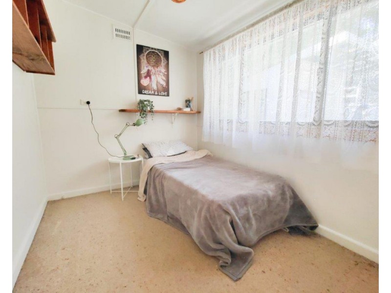 23 Barry Avenue, Mortdale NSW 2223