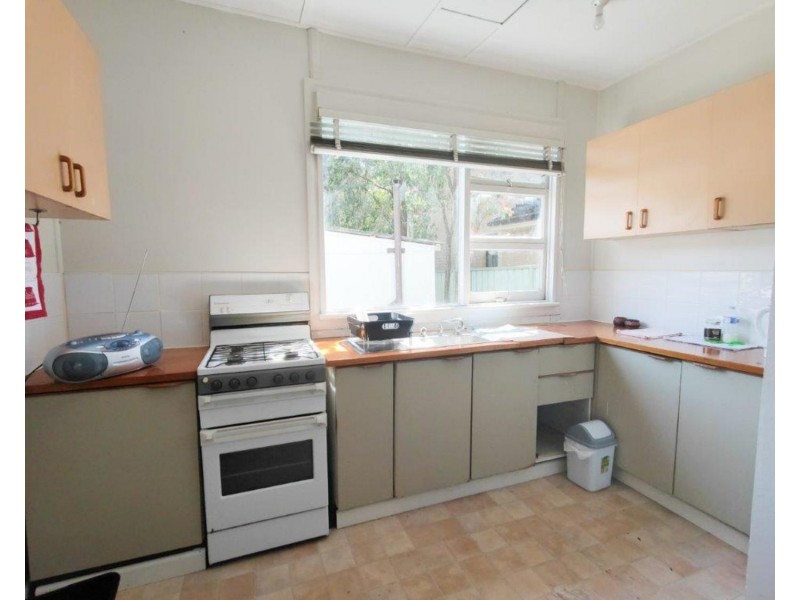 23 Barry Avenue, Mortdale NSW 2223