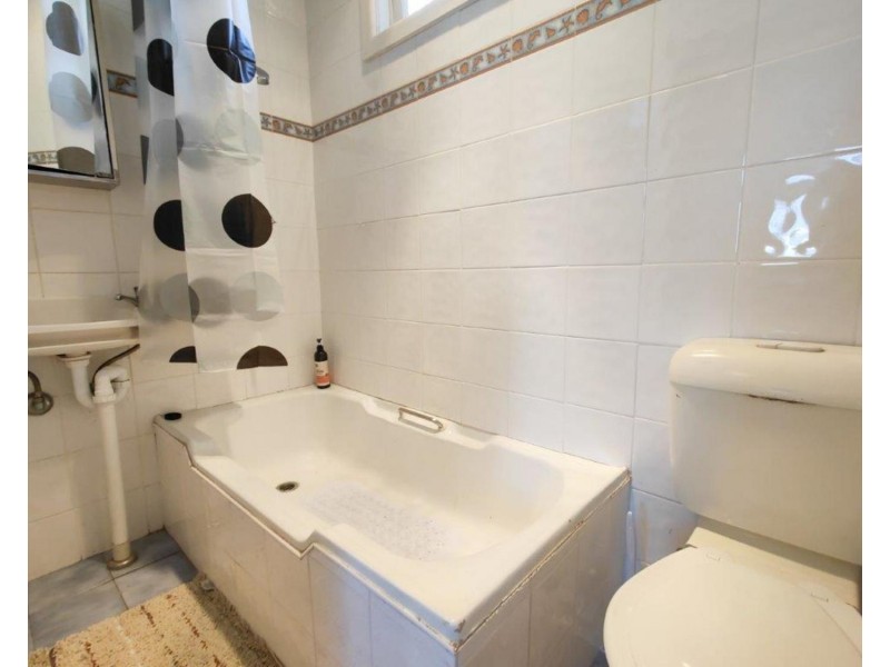 23 Barry Avenue, Mortdale NSW 2223