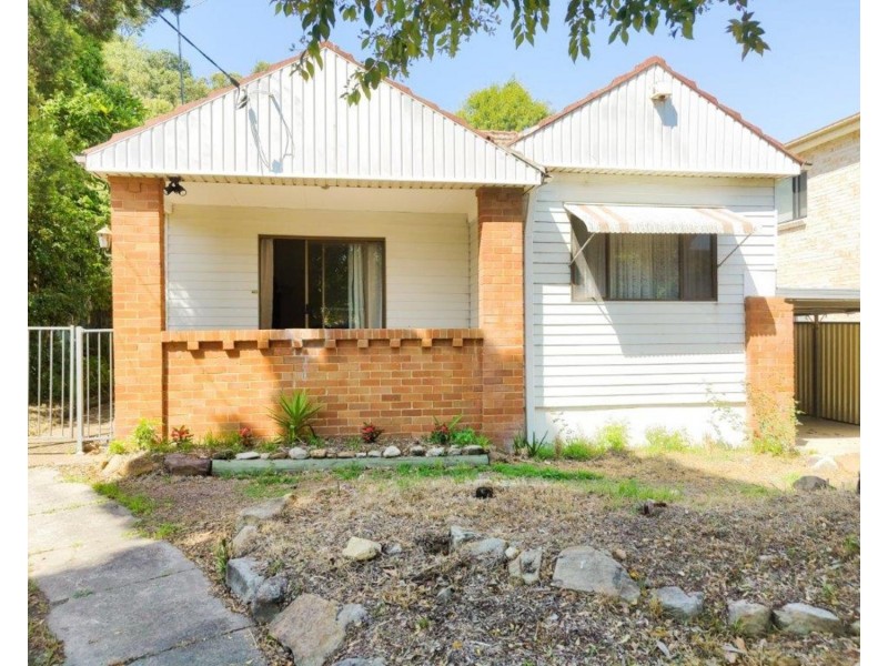 23 Barry Avenue, Mortdale NSW 2223