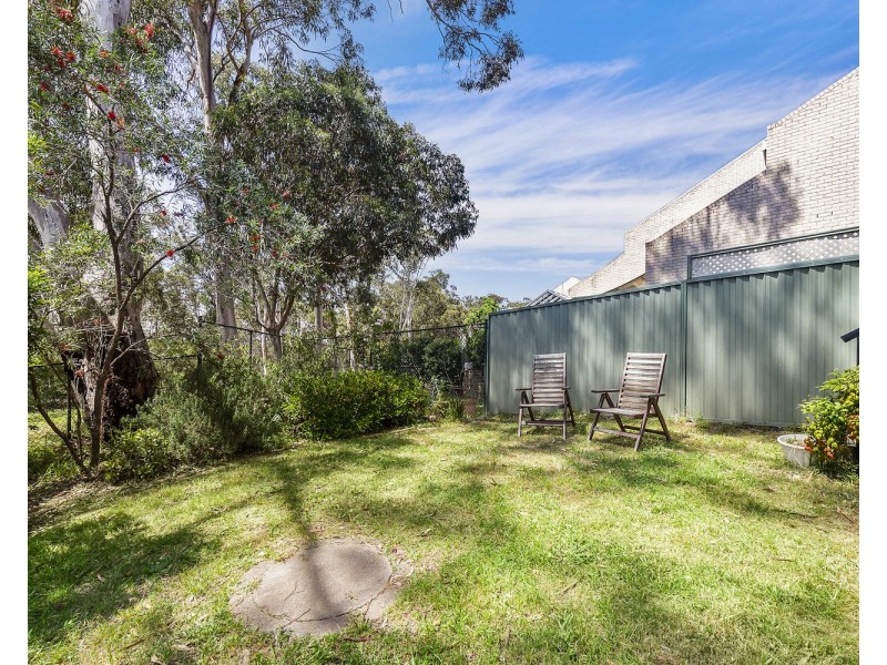 10/831 Henry Lawson Drive, Picnic Point NSW 2213